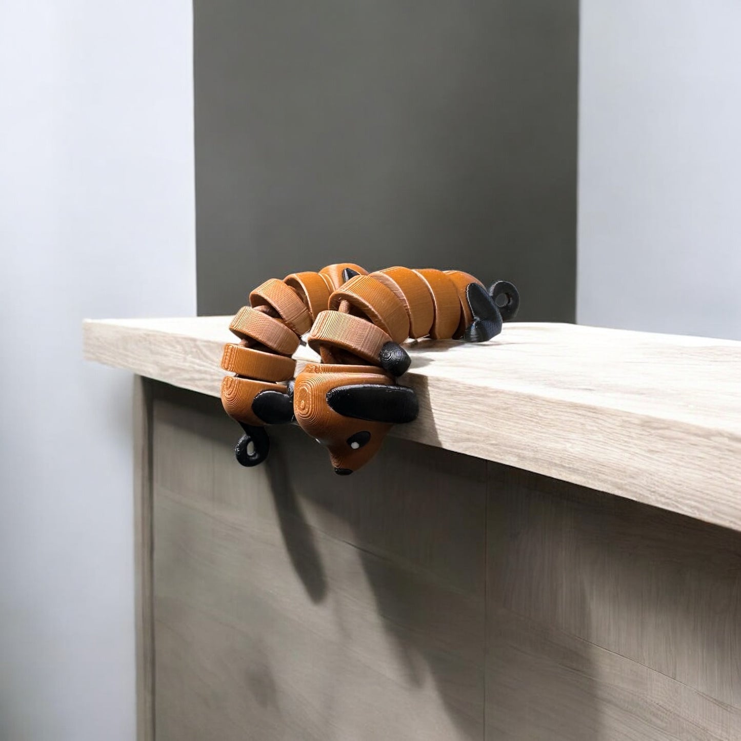 Esnek Köpek Figür & Anahtarlık – Sosis Pati | Kabuk Factory Tasarımı