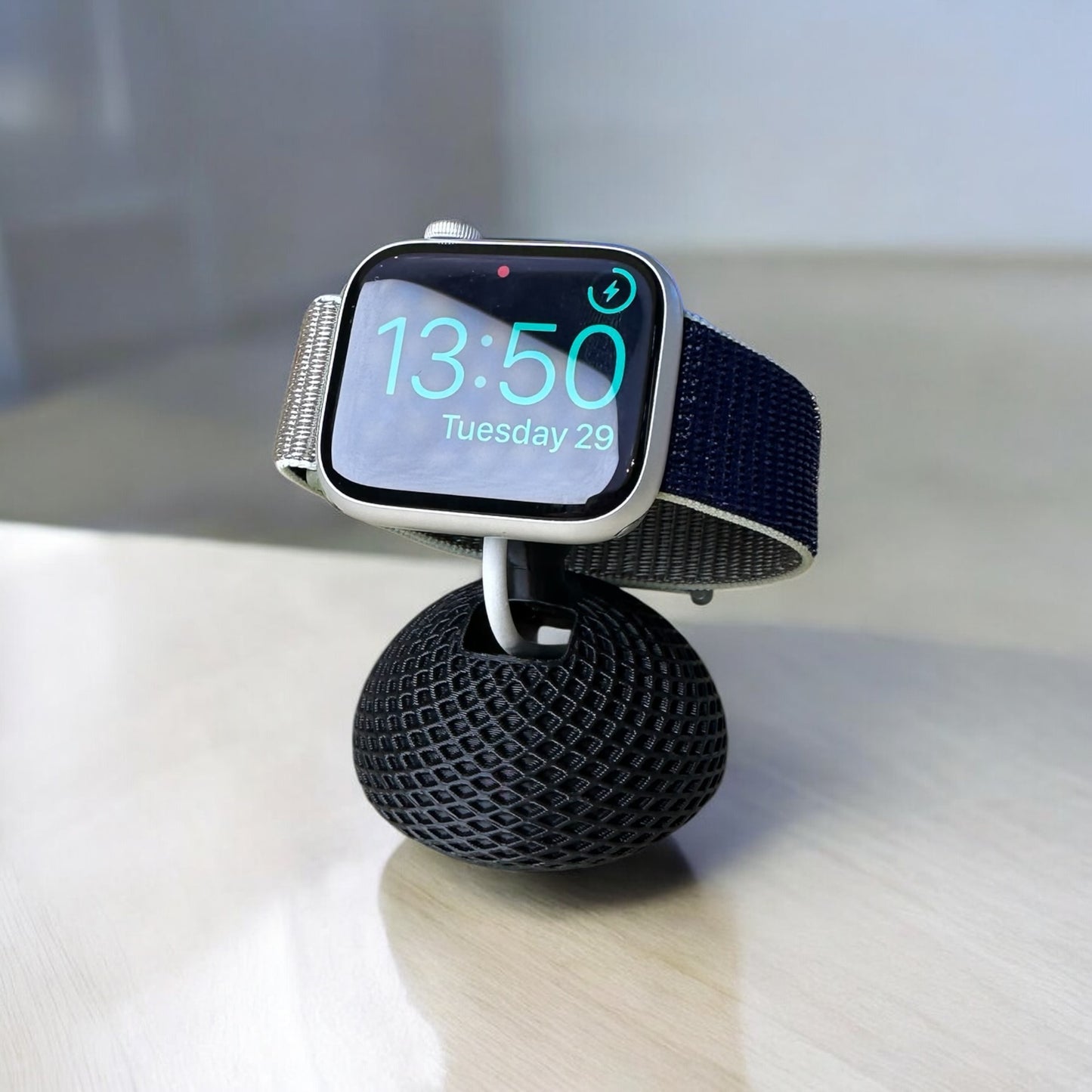 Apple Watch Uyumlu Şarj Standı – Modern & Şık Tasarım | Kabuk Factory Tasarımı