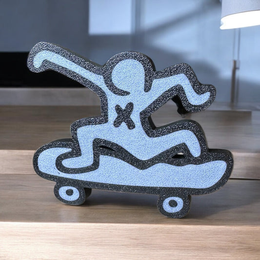 Keith Haring Tarzı Skate Figür – Modern Pop Art Dekor | Kabuk Factory Tasarımı