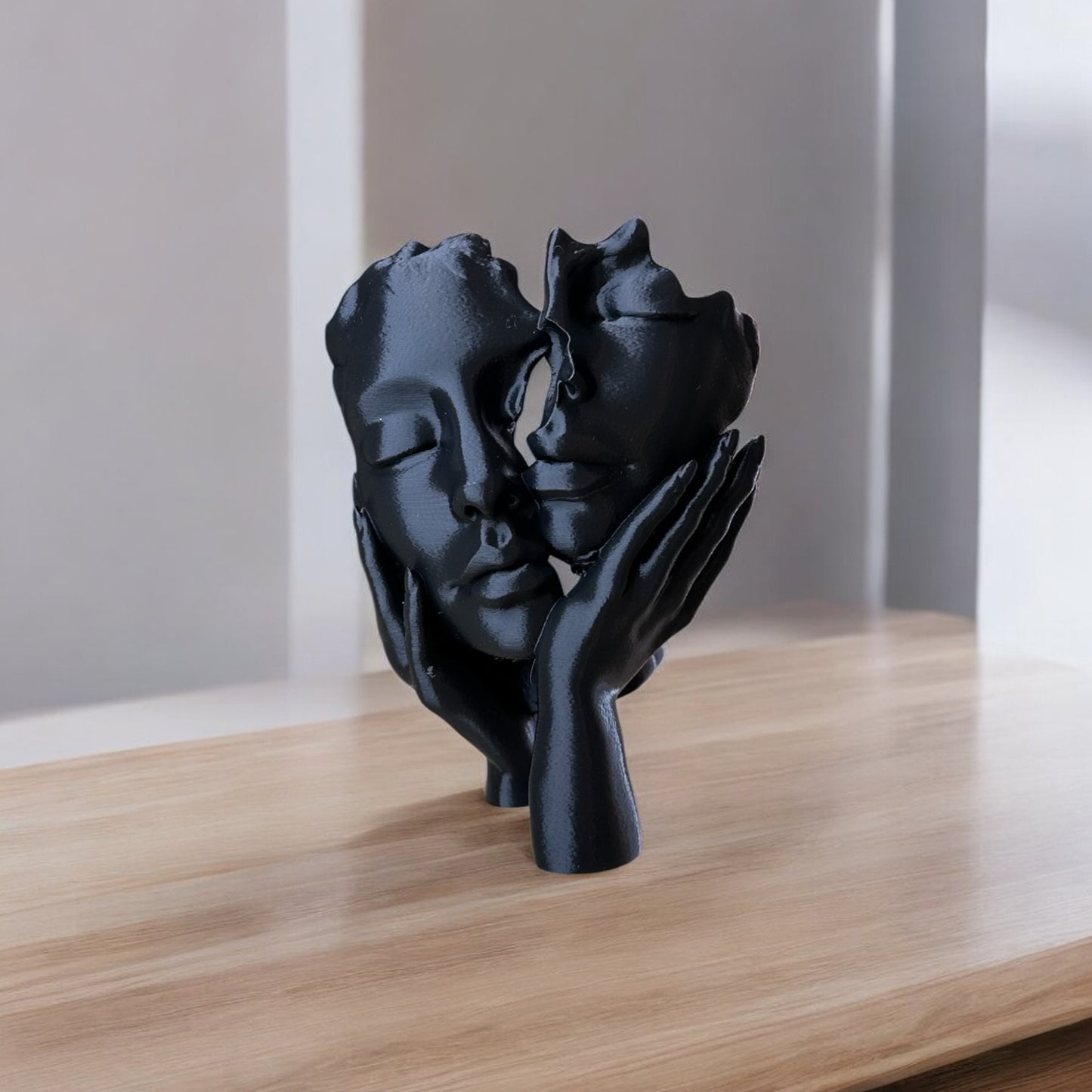 Yüz ve Eller Heykel Biblo - Aşkın Izleri | Kabuk Factory Tasarımı