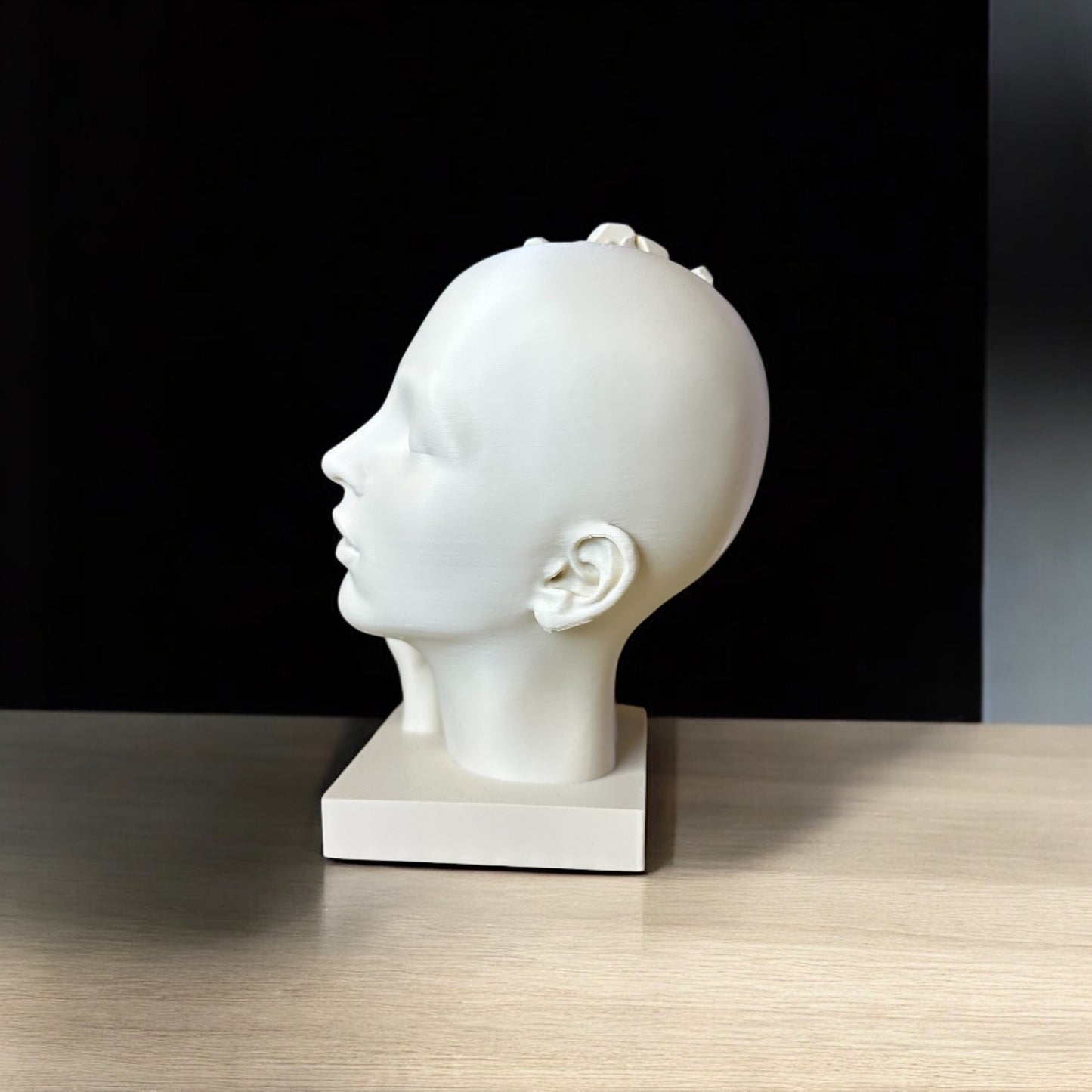 Modern Sanat Heykeli Biblo – Düşüncenin Kırılma Anı | Kabuk Factory Tasarımı