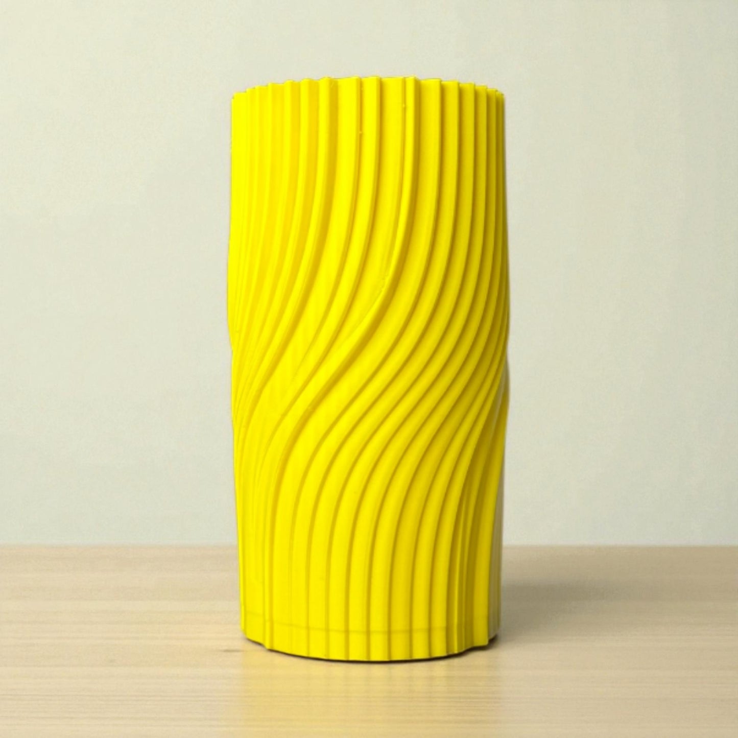 Dalgalı Yüzey Dekoratif Vazo – Modern Masa Üstü Obje | Minimal Tasarım Ev Aksesuarı | Kabuk Factory Tasarımı