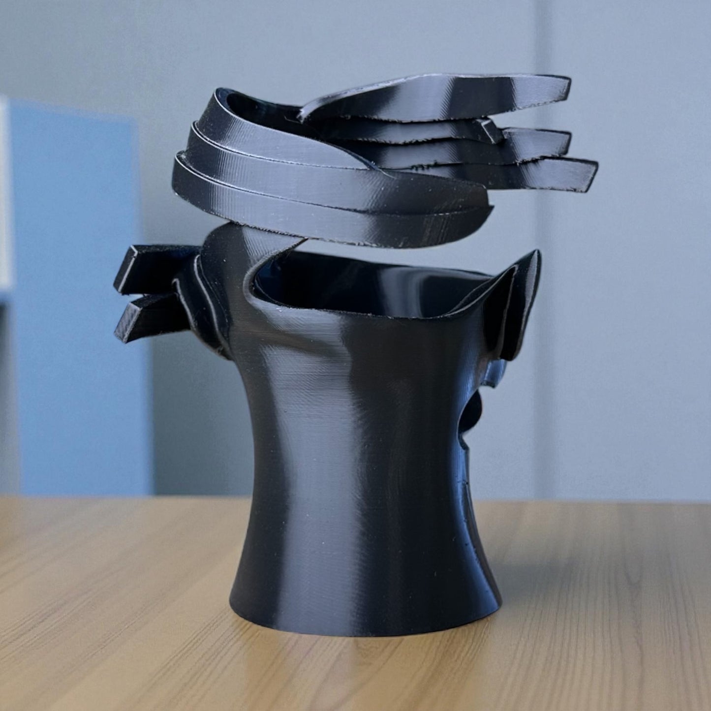 Parçalanmış Soyut Yüz Heykeli – Modern Sanat Dekoratif Büst | Minimal Masa Üstü Obje | Kabuk Factory Tasarımı