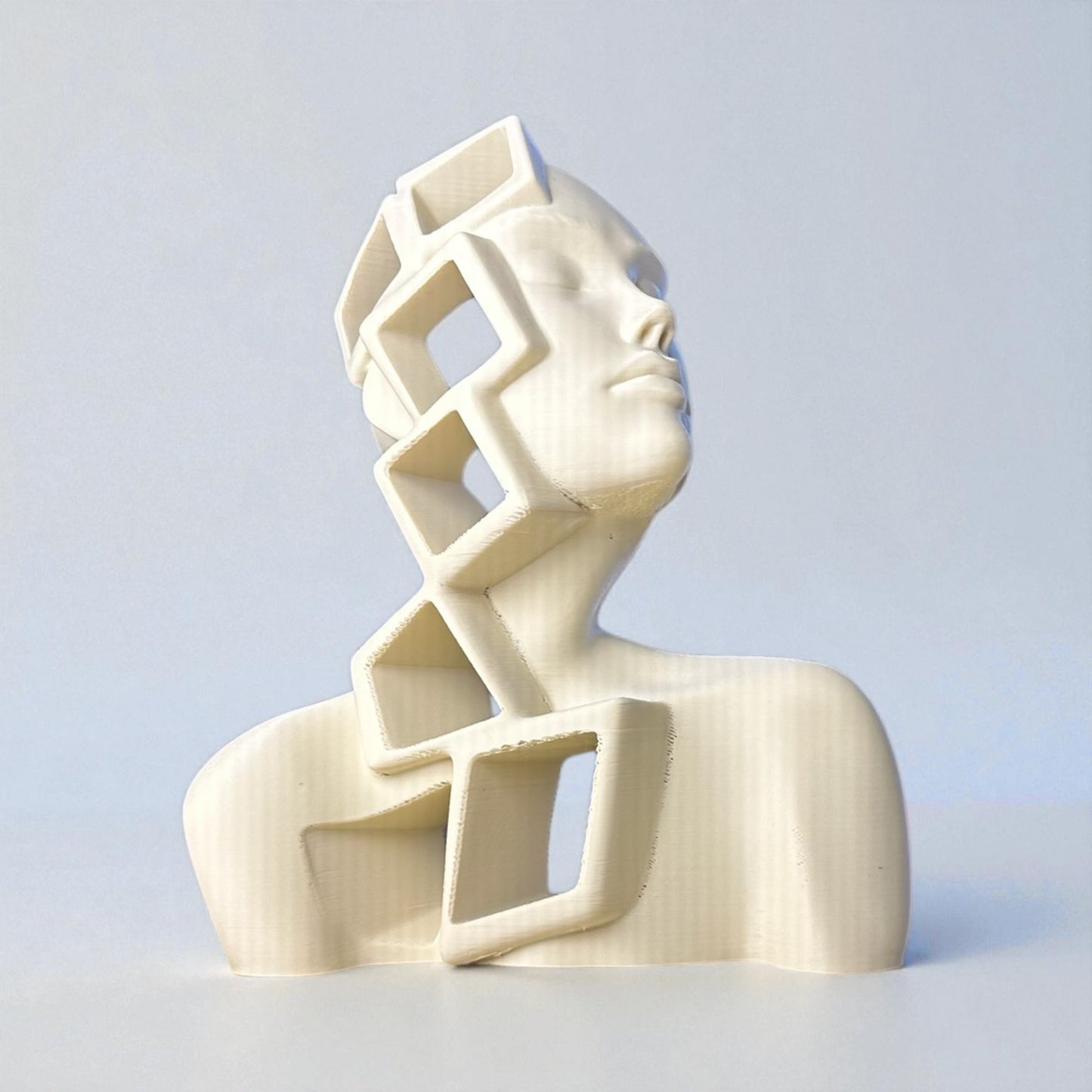 Geometrik Kadın Büst Heykel – Modern Sanat Dekoratif Obje | Kabuk Factory Tasarımı