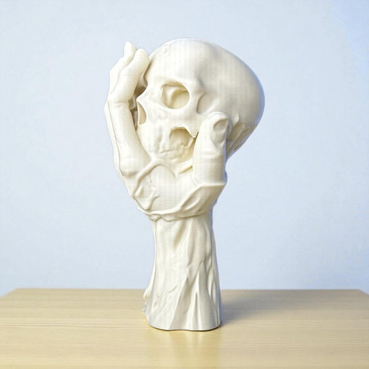 “Sessiz Çığlık” Heykel – Modern Soyut Kafatası ve El Figürü | Kabuk Factory Tasarımı