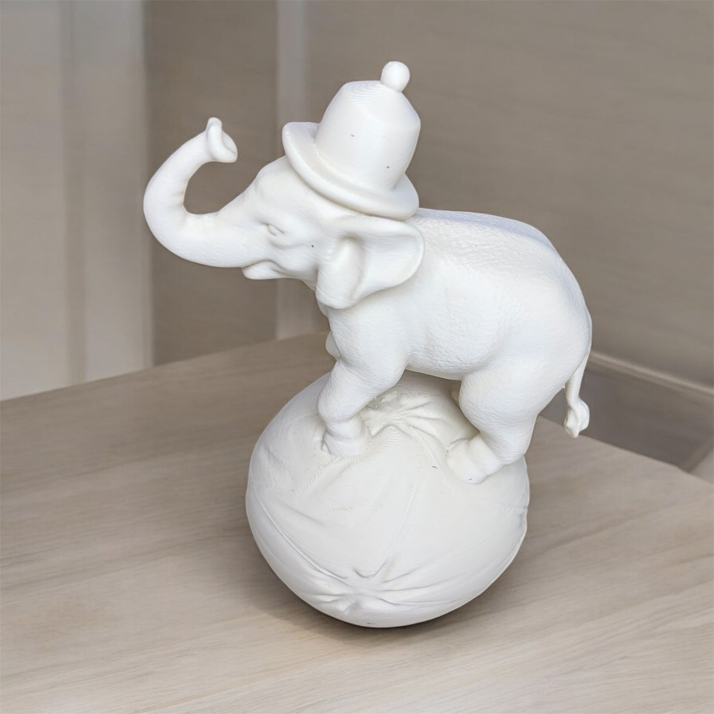 Denge Fil Figürü – Modern Dekor Heykeli | Kabuk Factory Tasarımı